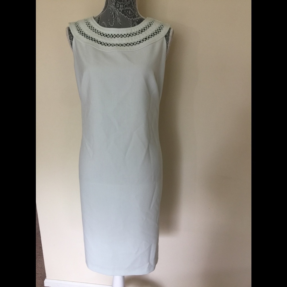 Mac News York dress